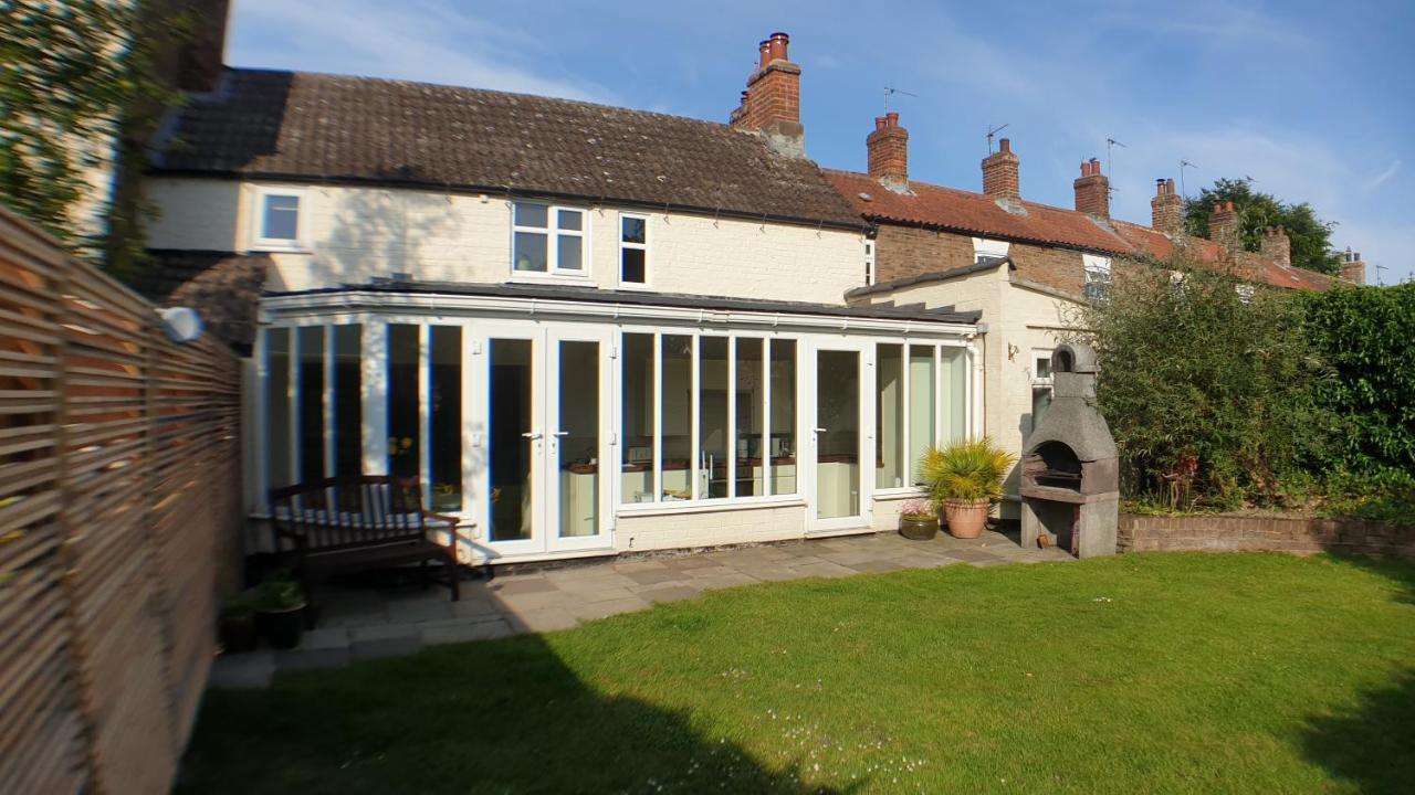 Holly Cottage, Hidden Gem In The Yorkshire Wolds Welton  Exterior photo